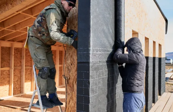 Подходит ли такой дом для пожилых родственников: делаем жильё, где удобно, тепло и без квестов на выживание